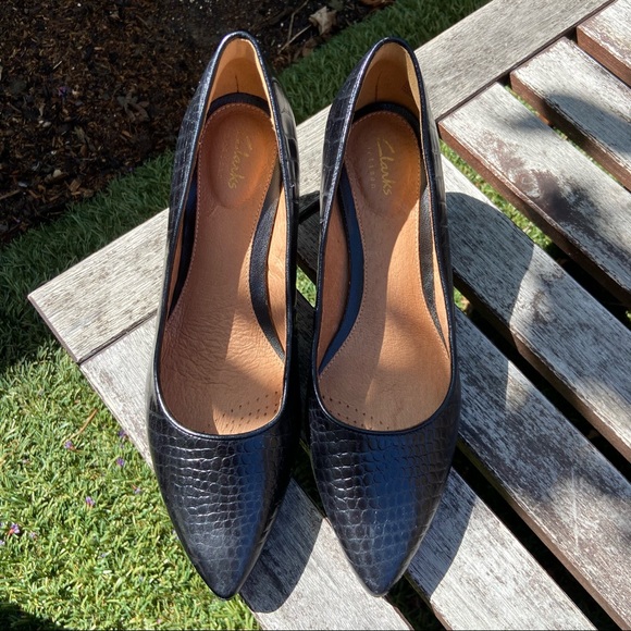 Clarks Shoes - Clarks leather croc embossed  heels